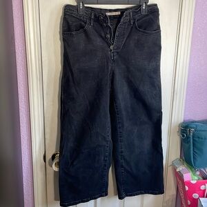 Levi’s mile high cropped wide leg black jeans
